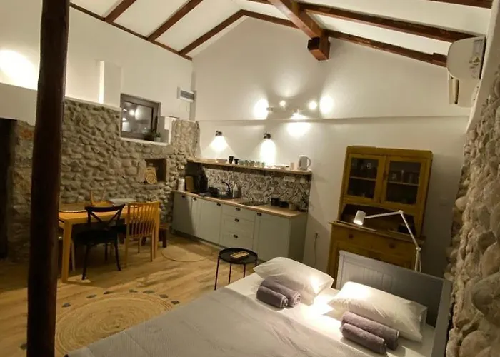 Cevna River Appartement *